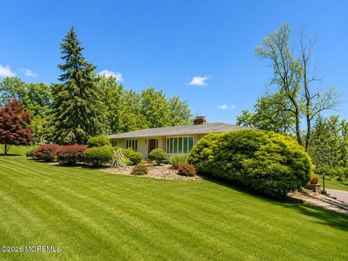 2 Borden Rd, Middletown, NJ, 07748-3203 | Card Image