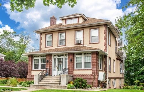 3-818 Summit Ave, River Edge, NJ, 07661-2347 | Card Image