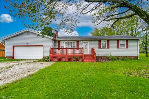 15390 Cenfield St Ne, Alliance, OH, 44601-9490 | Card Image