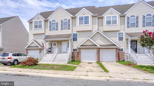 637 Rosemary Dr, SEAFORD, DE, 19973-7627 | Card Image