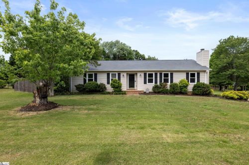 1011 Harness Trl, Simpsonville, SC, 29681-5540 | Card Image