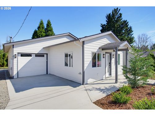 2116 E 39th St, Vancouver, WA, 98663-2664 | Card Image