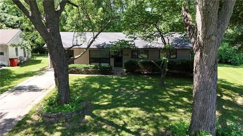 5336 Appleton Ave, Raytown, MO, 64133-2930 | Card Image