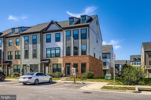 640 Chalcedony Ln, GLEN BURNIE, MD, 21060-8739 | Card Image