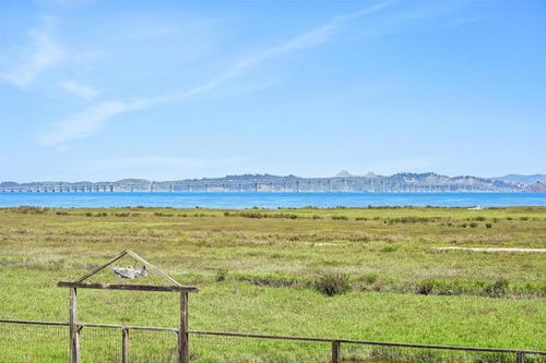 319 Golden Hind Psge, Corte Madera, CA, 94925-1913 | Card Image