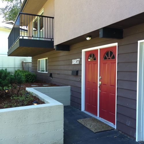 10837 145 A Street, Surrey, BC, V3R3S2 | Card Image