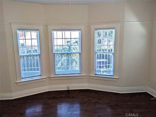 apt-b-234 W 4th St, Long Beach, CA, 90802-2322 | Card Image