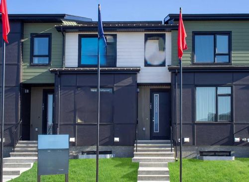 515-24 Park St, Cochrane, AB, T4C0Z1 | Card Image