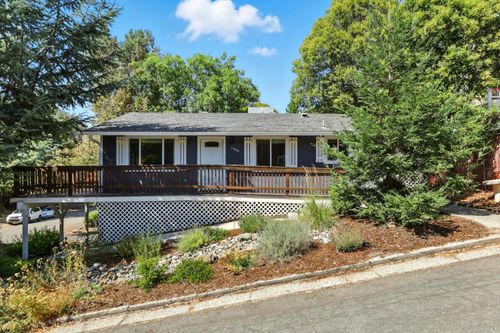 1366 Cora Lane, Auburn, CA, 95603 | Card Image