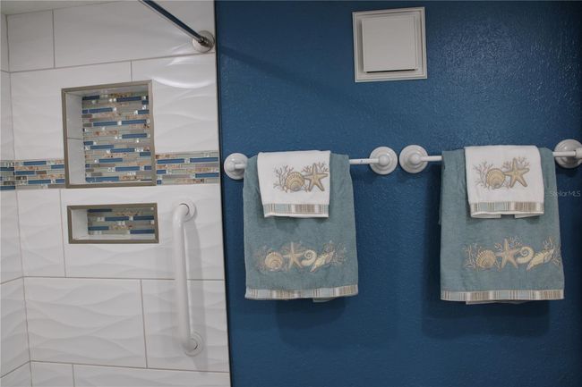 Master Bath | Image 26