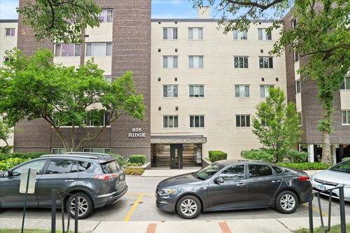 apt-507-835 Ridge Ave, Evanston, IL, 60202-1728 | Card Image
