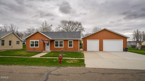 309 5th St, Riverdale, ND, 58565-7709 | Card Image