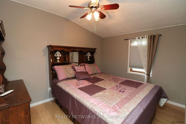 662 Edward Ave, House other with 2 bedrooms, 1 bathrooms and 2 parking in Holtyre ON | Image 14