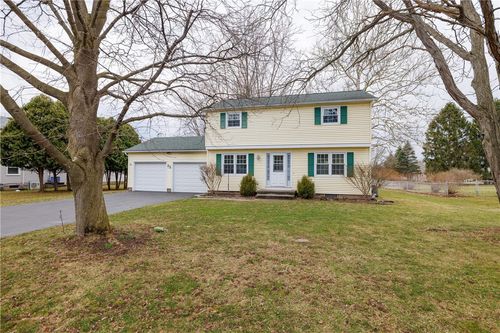 26 Drumlin Drive, Macedon, NY, 14502 | Card Image