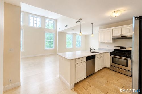 202-1015 Post Rd, Darien, CT, 06820-4510 | Card Image