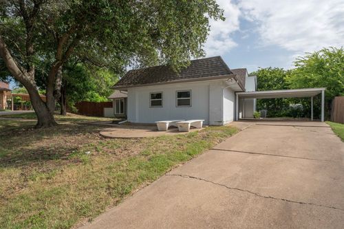 8812 South Normandale Street, Fort Worth, TX, 76116 | Card Image