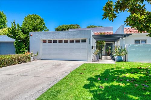 2008 Baja, Newport Beach, CA, 92660-4527 | Card Image