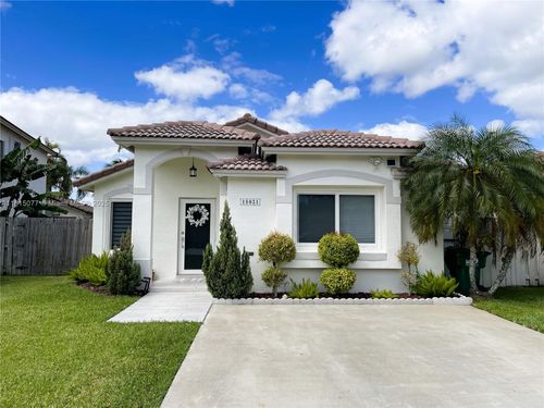 15021 Sw 143rd St, Miami, FL, 33196-4697 | Card Image