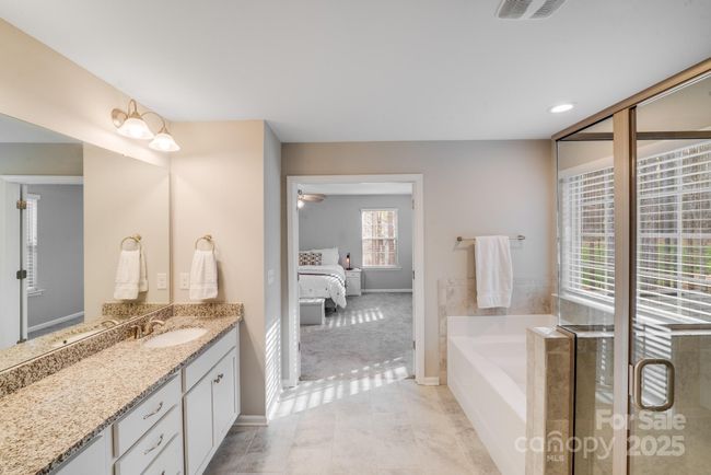 Owners bath - Garden Tub and Stand Up Shower | Image 27