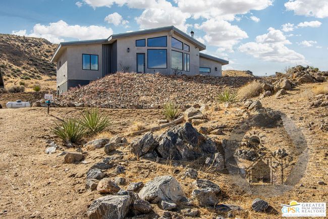 57795 Santa Barbara Dr, House other with 2 bedrooms, 2 bathrooms and 10 parking in Yucca Valley CA | Image 13