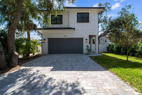 2318 Bay St, SARASOTA, FL, 34237-8024 | Card Image