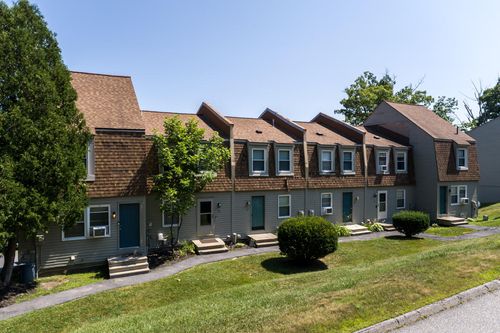 46-46 Broadview Ave, Auburn, ME, 04210-6113 | Card Image