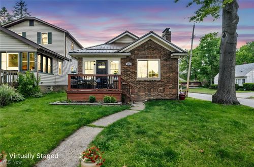 2892 Norwood St, Cuyahoga Falls, OH, 44221-2255 | Card Image
