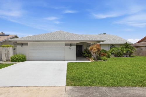 191 Parkwood Dr, Royal Palm Beach, FL, 33411-8204 | Card Image