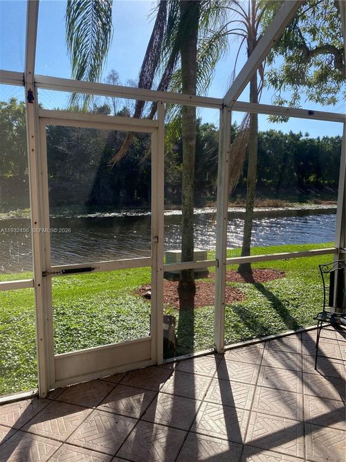 7-1384 Veracruz Ln, Weston, FL, 33327-1738 | Card Image