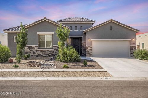 3769 Talon Ave, Las Cruces, NM, 88012-8053 | Card Image