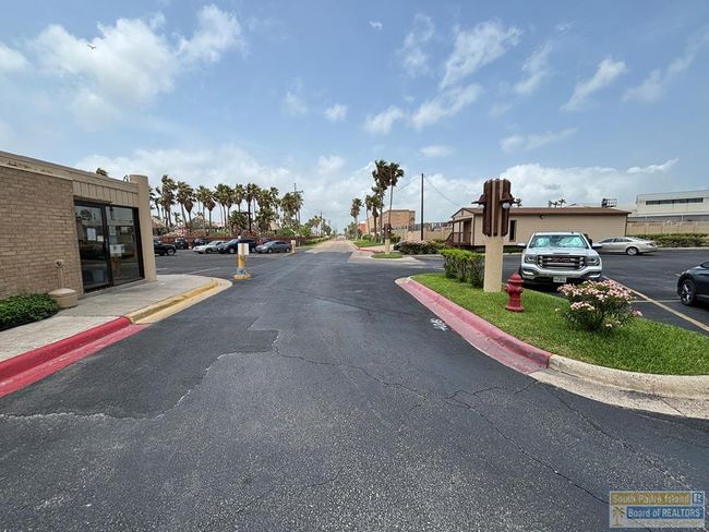 407 - 110 Padre Blvd, Condo with 2 bedrooms, 2 bathrooms and null parking in South Padre Island TX | Image 33