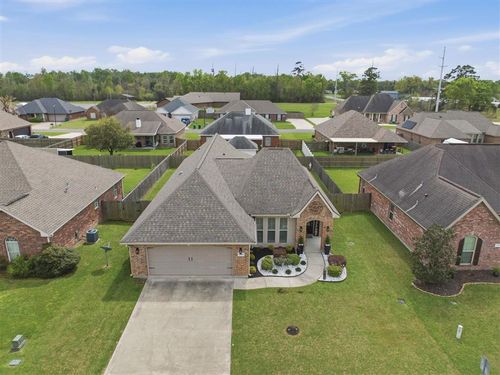 2205 Alexa Ln, Sulphur, LA, 70663-1385 | Card Image