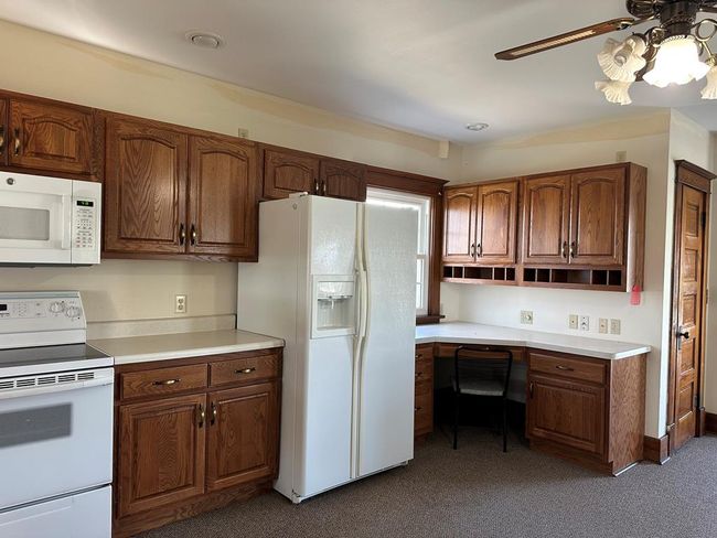 2017 270 Th St, Home with 4 bedrooms, 2 bathrooms and 1 parking in Rockwell City IA | Image 6