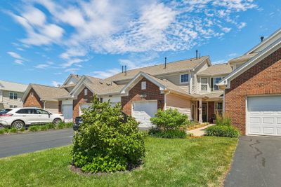 24071 - 24071 Pear Tree Circle, Condo with 2 bedrooms, 1 bathrooms and 1 parking in Plainfield IL | Image 1