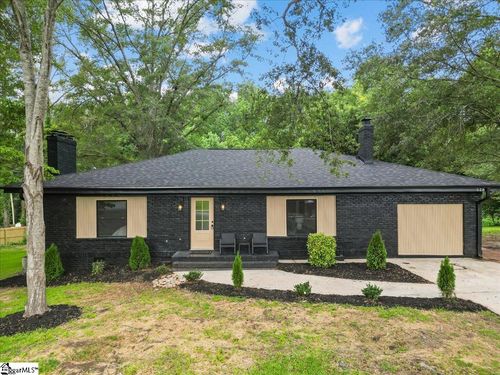 528 Garvin St, Pickens, SC, 29671-2547 | Card Image