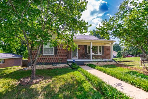 801 2nd Ave, Fayetteville, TN, 37334-2216 | Card Image