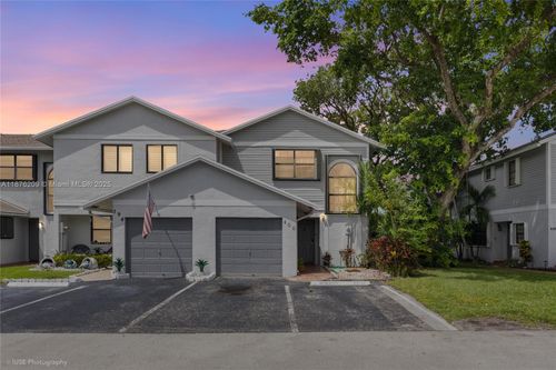 400 Nw 103rd Ter, Pembroke Pines, FL, 33026-5943 | Card Image