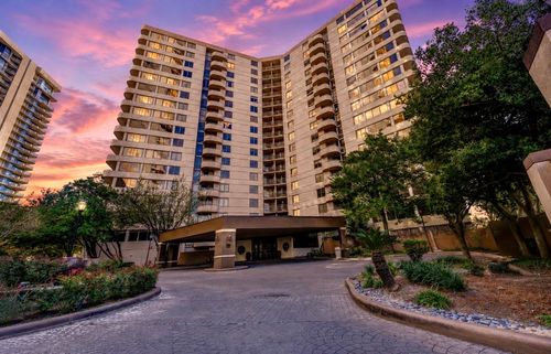 703-3525 Sage Rd, Houston, TX, 77056-7072 | Card Image