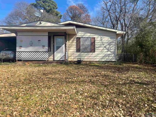 310 Fannin St, Lone Star, TX, 75668-2203 | Card Image