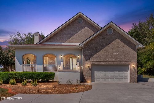 153 Oonoga Way, Loudon, TN, 37774-3015 | Card Image