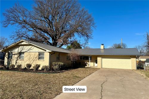 2002 Monticello Ave, Springdale, AR, 72762-5066 | Card Image