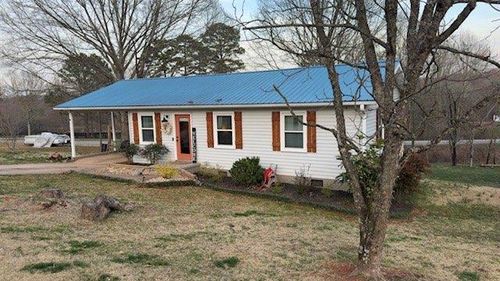 5534 Britt Whitmire Rd, Gainesville, GA, 30506-2715 | Card Image