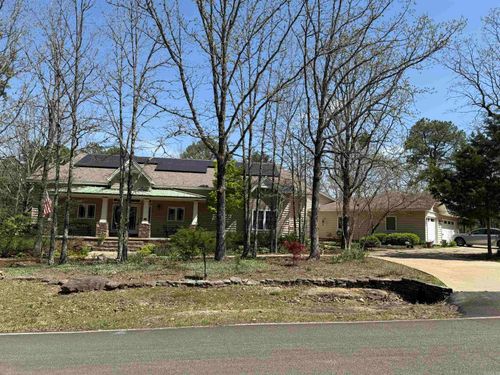 147 Edgemere Dr, Fairfield Bay, AR, 72088-3706 | Card Image