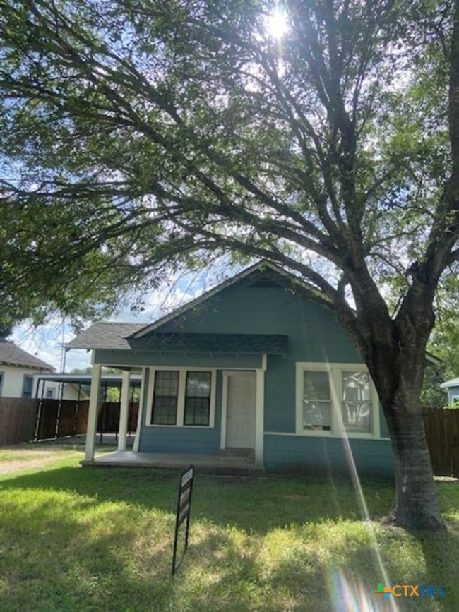 720 S Laurel Ave, House other with 2 bedrooms, 1 bathrooms and null parking in Luling TX | Image 21