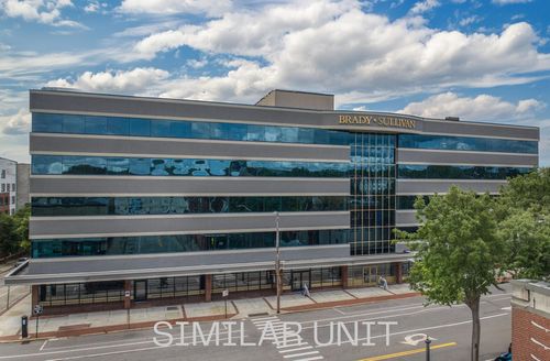 412-1230 Elm Street, Manchester, NH, 03101 | Card Image