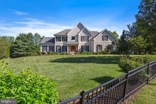 2063 White Horse Rd, BERWYN, PA, 19312-2127 | Card Image