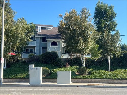 unit-733-26961 Rainbow Glen Dr, Canyon Country, CA, 91351-5527 | Card Image