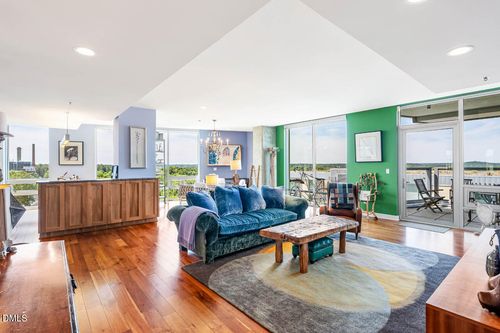 unit-804-601 W Rosemary Street, Chapel Hill, NC, 27516 | Card Image