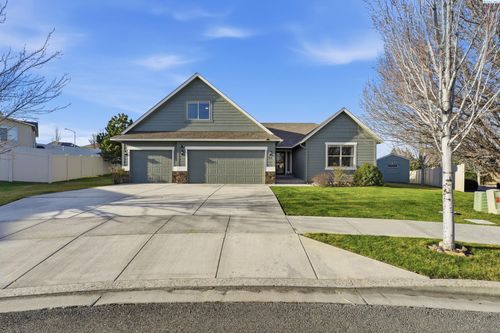 3032 S Edison Ct., Kennewick, WA, 99338 | Card Image