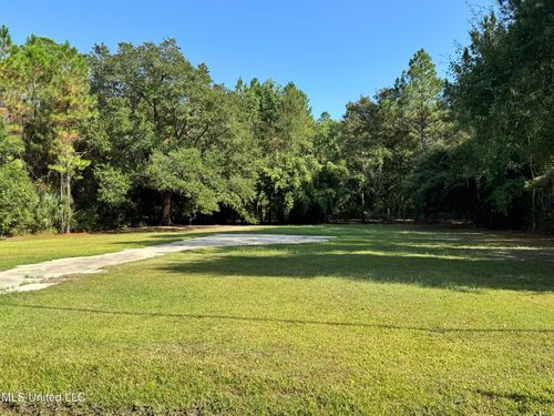 420 Livingston Dr, Pass Christian, MS, 39571 | Card Image